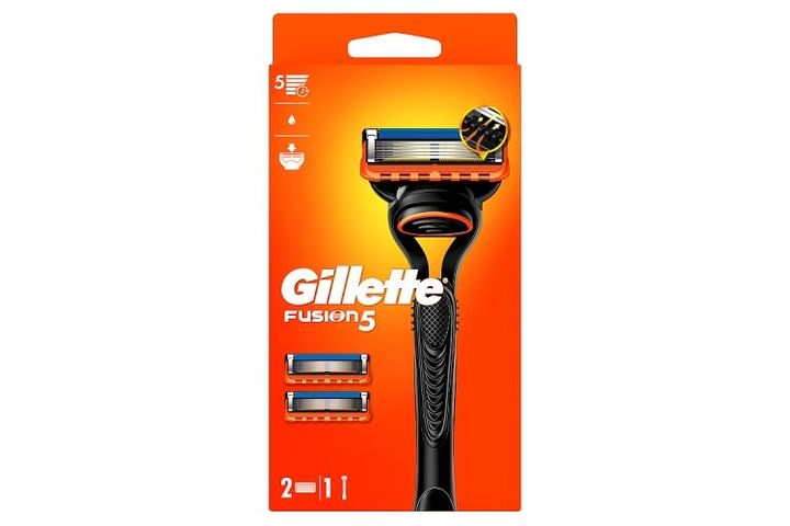 Gillette Fusion5 Razor For Men, 1 Gillette Razor, 2 Razor Blade Refills