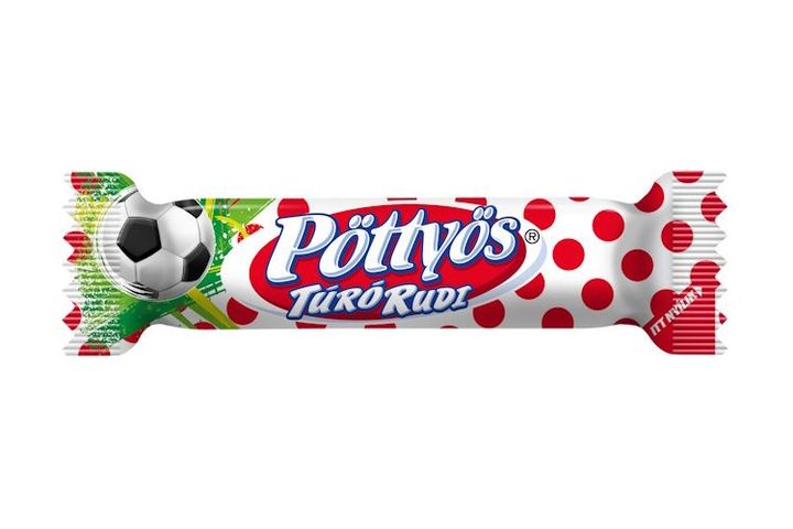 Pöttyös Túró Rudi Original Chocolate Coated Cottage Cheese Dessert 30 g