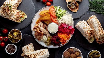 Ahura Kebab Pitzza
