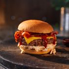 Roadside Burger m/ Ost & Bacon | 180g