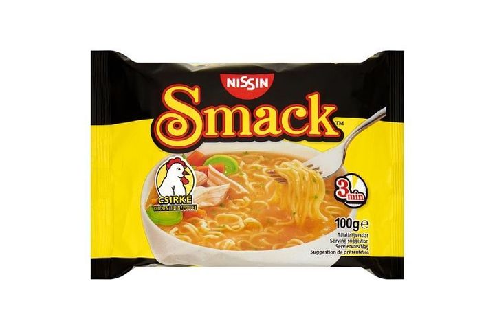 Nissin Smack csirke ízű instant tésztaleves 100 g