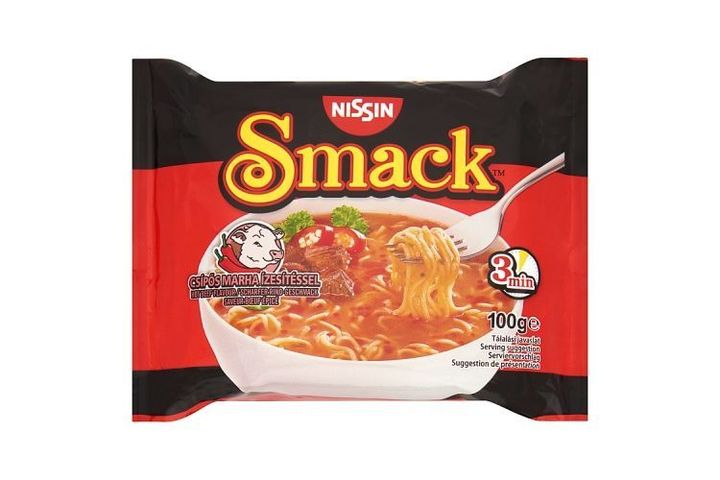 Nissin Smack csípős marha ízű instant tésztaleves 100 g