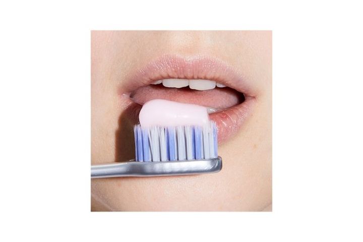 Biomed Ultra Soft Pink Complete Care and Sensitive fogkefe