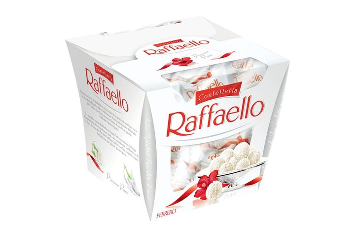 Raffaello ropogós, kókuszos ostyakülönlegesség, belsejében egész szem mandulával 150 g