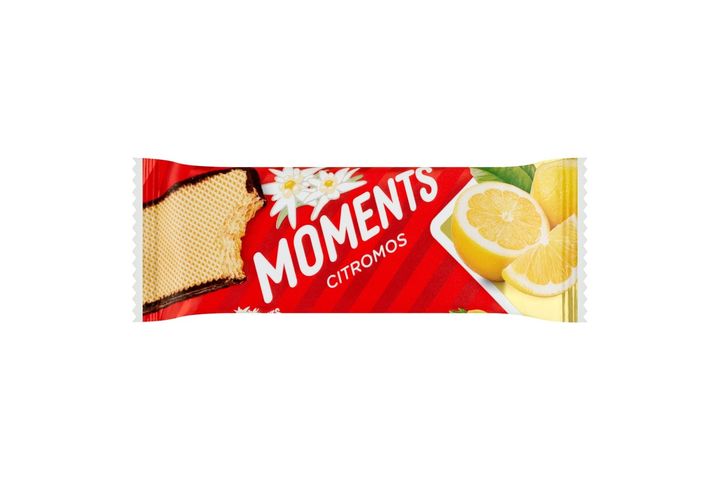 Moments Crispy Wafers with Lemon Cream Filling in Cocoa Coating 45 g