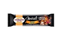 Gingerbread muesli bar