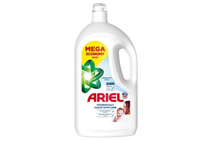 Ariel Sensitive Skin Folyékony Mosószer, 4.05 l, 90 Mosáshoz