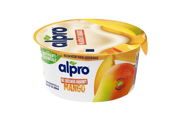 Alpro Fermented Soy Preparation with Mango, Added Calcium and Vitamins 135 g