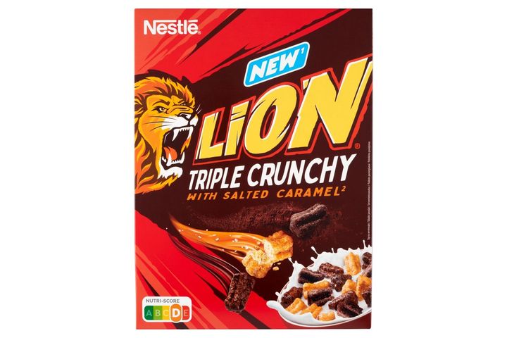 Nestlé Lion Triple Crunchy ropogós gabonapehely sós karamellel csokoládés bevonattal 300 g