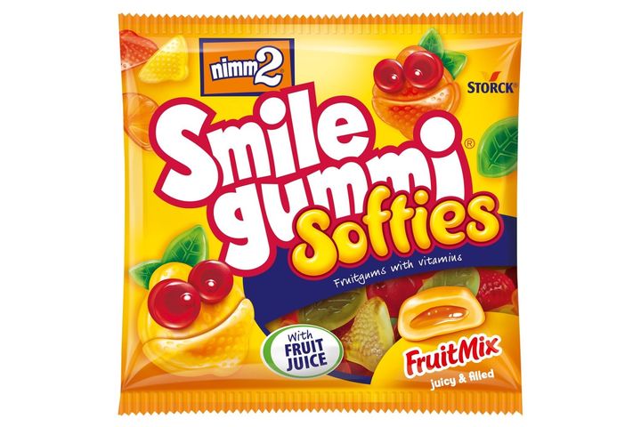 nimm2 Smilegummi Softies Soft Mixed Fruit Flavoured Filled Gummy Candy with Vitamins 90 g