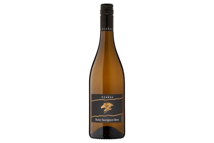 Nyakas Budai Sauvignon Blanc száraz fehérbor 14% 750 ml