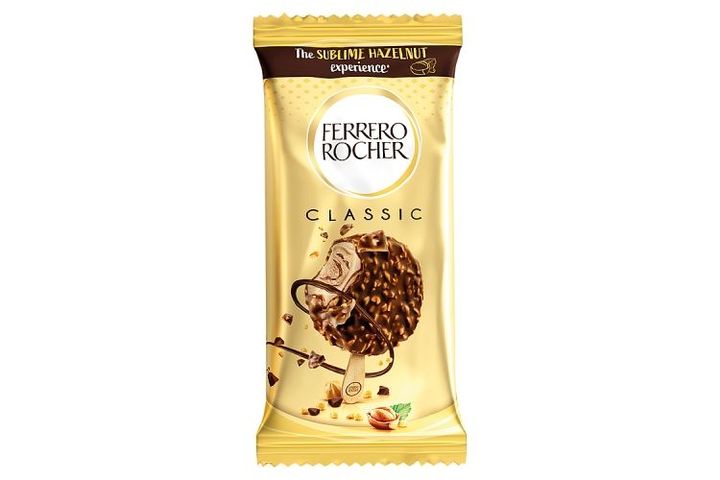 Ferrero Rocher mogyorós jégkrém tejcsokoládéval bevonva, benne mogyoródarabkákkal 50 g