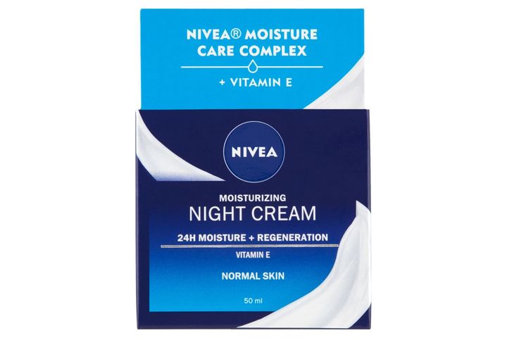 NIVEA regeneráló éjszakai arckrém normál bőrre 50 ml