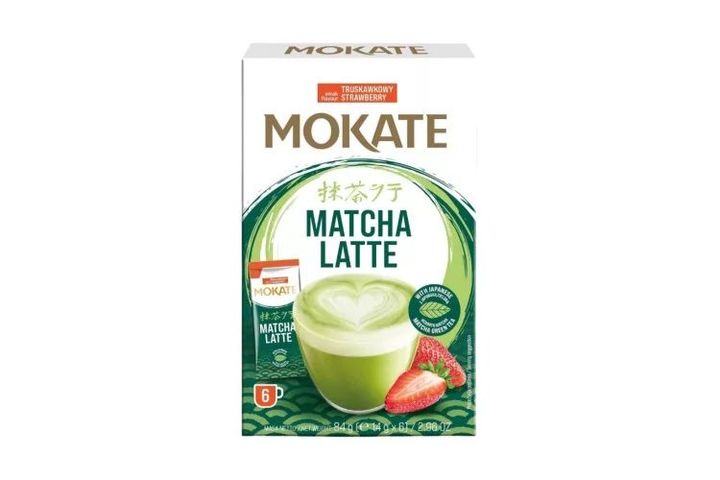 Mokate Matcha Latte milk and green tea-based instant drink powder with strawberry flavor 6 x 14 g