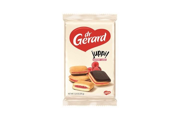 Gerard Juppi Chocolate-Coated Sponge Cake Cubes filled with Raspberry Flavor 205 g